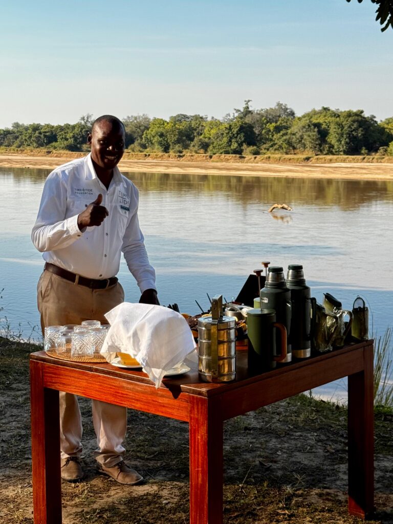 Zambia safari guide
