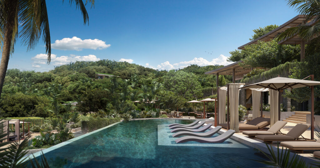 Waldorf Astoria Rivier Maya pool and tropical forest