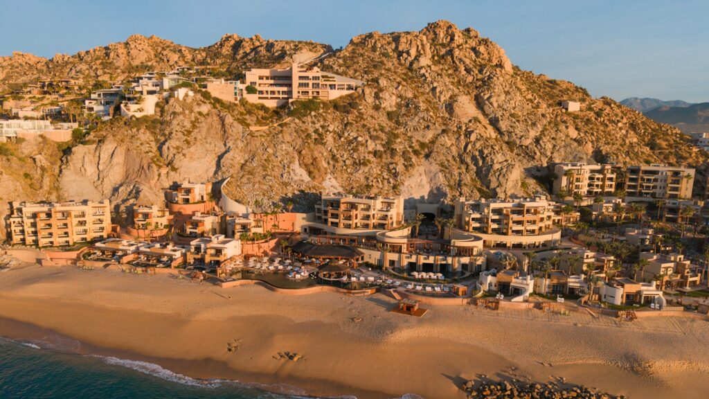 waldorf astoria los cabos hotel beach and mountain